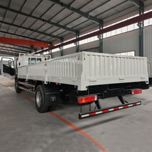 Camion léger d'<span class=keywords><strong>occasion</strong></span> Foton 4*2 6 roues 10 tonnes Camion de fret à paroi latérale légère à vendre - Product Image 6