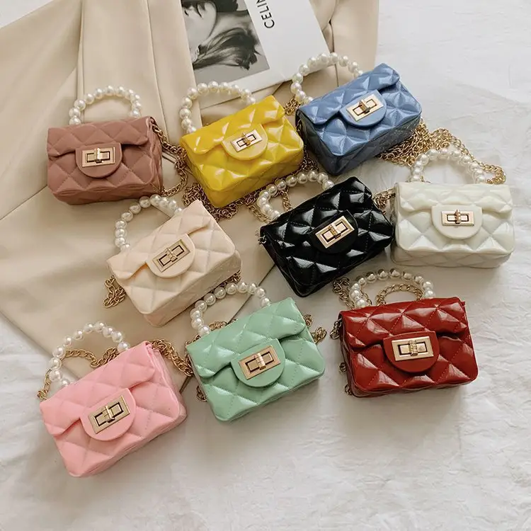 नई डिजाइन मिनी पर्स और हैंडबैग महिला की crossbody छोटे जेली बैग बच्चों महिलाओं के हैंडबैग के साथ मोती संभाल