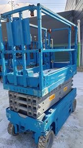 Piattaforma di lavoro aerea con sollevamento a forbice elettrico - Product Image 4