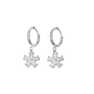 YF6635 Nouvelles boucles d'oreilles créoles en acier inoxydable plaqué or 18 carats en forme de fleur douce, anti-ternissement, imperméables - Product Image 6