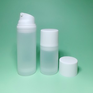 Botellas de vacío transparentes de PP de boca ancha para loción, emulsión, gel de baño, cosméticos, tamaño de viaje con cabezal dosificador. - Product Image 1