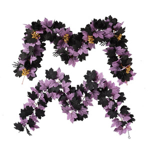Guirlande artificielle en rotin de Ningxiang pour Halloween, feuilles d'érable violettes, pour la décoration de fenêtres à la maison - Product Image 4