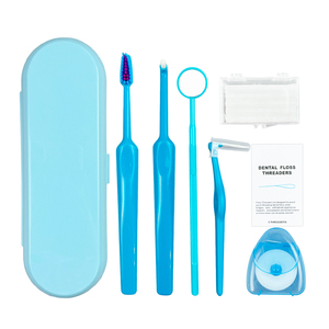 Kit de Cuidado Bucal Ortodóntico 7 en 1 con Estuche, Kit Portátil de Almacenamiento de Prótesis Dentales con Espejo Dental y Cepillo Interdental - Product Image 5