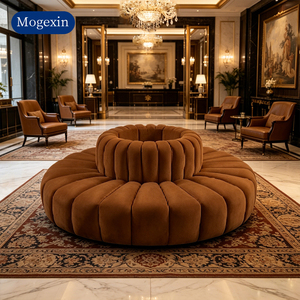 Canapé rond capitonné de luxe moderne, canapé incurvé en velours pour hall d'hôtel, salon - Product Image 1