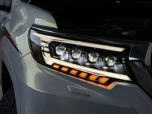 Nueva lámpara de cabeza LED de 4 ojos modificada para Toyota Prado 2018 EE. UU. Luz de cabeza Luz de coche Precio de fábrica de alta calidad - Product Image 2