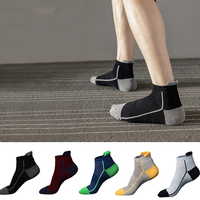 Chaussettes de football professionnelles tendance pour hommes, en coton tricoté, absorbant la transpiration, respirantes, antidérapantes, avec grip pour l'entraînement sportif