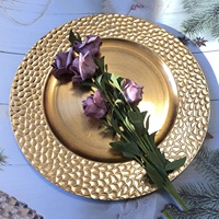 Assiettes de présentation uniques en or perlé pour les fêtes