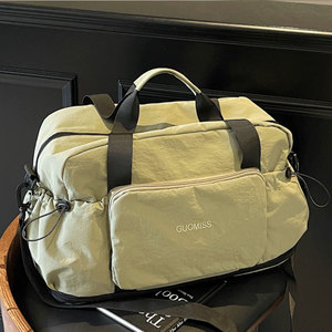 Bolsa de Viaje Expandible y Plegable, Bolsa Deportiva Ajustable para Fitness, Yoga y Baile, Bolsa de Equipaje con Logotipo Elegante - Product Image 1