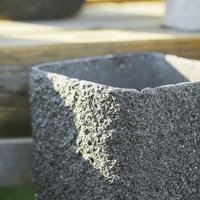 Pot de fleurs carré en béton 11x11x11,5 cm gris foncé, jardinière minimaliste d'intérieur avec capacité de 15 L pour la maison et le jardin
