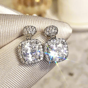 Pendientes de mujer con cristales de imitación y corte cojín, geométricos, de aleación, para fiesta, joyería clásica - Product Image 3