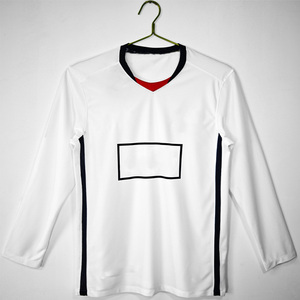 เสื้อฟุตบอลย้อนยุคสั่งทำขายส่ง ระบายอากาศได้ดี แห้งเร็ว สำหรับผู้ชาย ฤดูร้อน 0809 ยูไนเต็ด ชุดเหย้า ชุดเยือน แขนสั้น ไซส์ S-2XL - Product Image 2