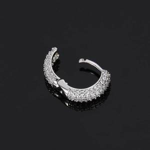 Pendientes de Aro Huggie de Oro Laminado en 18k con Circonitas Cúbicas Pavé, Joyería Hip Hop, Regalo de Boda y Compromiso de Moda para Mujer - Product Image 5