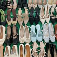 Chaussures d'occasion S15 en solde – Chaussures italiennes de qualité en gros, talons hauts confortables pour femmes, styles variés