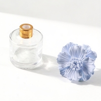 Diffuseur d'huiles essentielles en porcelaine céramique parfumée, en forme de fleur, pour la maison, 50 ml, en gros