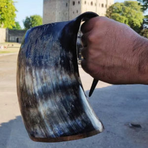 Corne à boire viking avec support en métal, corne à boire de la meilleure qualité, corne alimentaire, mariage, maison, hôtel - Product Image 1