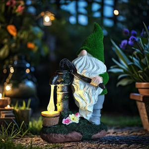 Statue <span class=keywords><strong>de</strong></span> nain <span class=keywords><strong>de</strong></span> <span class=keywords><strong>jardin</strong></span> personnalisée en gros avec lumières solaires - Product Image 3