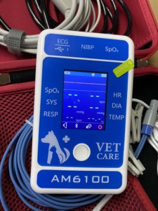 Clínica hospital uso eletrocardiograma Portátil Veterinária Sinais Vitais <span class=keywords><strong>Monitor</strong></span> Handheld Pet paciente <span class=keywords><strong>monitor</strong></span> Veterinário <span class=keywords><strong>monitor</strong></span>