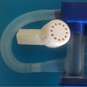 เครื่องฝึกหายใจยี่ห้อ Anning รุ่น Vital Capacity Exerciser สีขาวและสีน้ำเงิน พร้อมอุปกรณ์ดูดเสมหะ สำหรับการฟื้นฟูสมรรถภาพปอด - Product Image 1