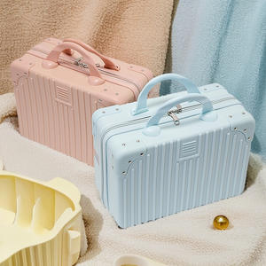 Sac carré rétro, mini valise en matériau ABPC, fermeture éclair, roues pivotantes, bagage de voyage léger, couleur unie, design à rivets - Product Image 3