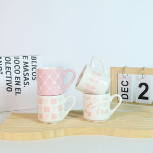 Tasse à eau en céramique nordique personnalisée à succès, tasse à thé en <span class=keywords><strong>porcelaine</strong></span> sérigraphiée, tasse à café en céramique avec logo personnalisé brillant - Product Image 1