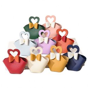 Sacs à bonbons de luxe en cuir PU, style professionnel, forme personnalisée, pour cadeaux de mariage et de fête, imprimés en sérigraphie sur ruban - Product Image 1