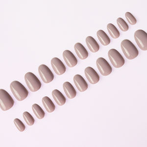 AIERFEI 24 piezas elegante avanzado Color gris Color sólido corto ovalado corto redondo uñas postizas Gel suave Prensa en suministros para uñas - Product Image 4