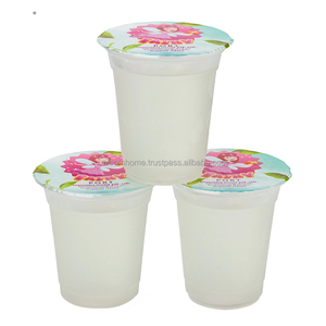 Venta al por mayor 100% Organic Crystal Clear 300ml Agua de coco fresca Refrescante Tropical Vibes Zumo de frutas vegetales Refrigerado 100% - Product Image 1