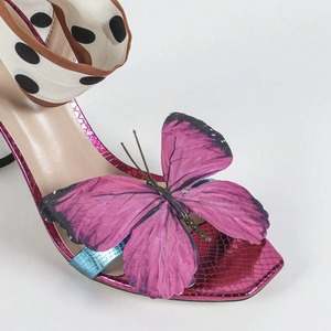 Sandalias de Tacón Alto con Decoración de Alas Coloridas, Estilo Moderno y Sexy para Mujer - Product Image 5