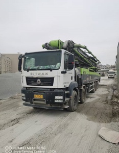 Camion pompe à béton Zoomlion 70m, année 2022, état d'occasion, camion pompe à ciment Zoomlion - Product Image 4