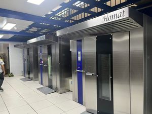<span class=keywords><strong>Four</strong></span> à chariot rotatif automatique gaz/électrique à convection d'air chaud avec injection <span class=keywords><strong>de</strong></span> vapeur pour la production <span class=keywords><strong>de</strong></span> pain <span class=keywords><strong>et</strong></span> <span class=keywords><strong>de</strong></span> pâtisserie en boulangerie - Product Image 5