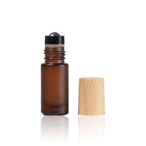 Bouteille à rouleau de luxe 10ml Bouteille à rouleau en bambou 10ml Boîte d'emballage à rouleau sur bouteille - Product Image 5