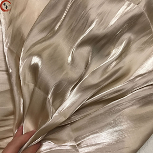 Tela <span class=keywords><strong>de</strong></span> Organza <span class=keywords><strong>de</strong></span> Poliéster Suave, Brillante y Ligera en Varios Colores, Venta Directa a Precio Razonable para Confección <span class=keywords><strong>de</strong></span> Vestidos - Product Image 4