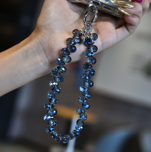 Luxury High-End Crystal Bead Wrist Hanging Rope Short Card Paper Keychain Bag Pendant for Mobile Phone <strong>Cases</strong> - Product Image 4