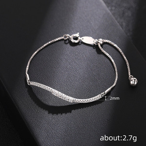 Nuovo braccialetto minimalista da donna con micro zirconi cubici intarsiati, regolabile, delicato gioiello per la mano - Product Image 3