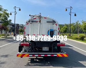 Camion-citerne <span class=keywords><strong>à</strong></span> jet et aspiration combiné 6x4 avec <span class=keywords><strong>pompe</strong></span> <span class=keywords><strong>à</strong></span> eau haute pression diesel 10000L et moteur pour le débouchage des canalisations d'égouts - Product Image 6