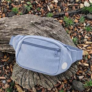 Sac de transport personnalisé en velours côtelé pour chien, respirant, avec support dorsal, pour la promenade, le camping en extérieur, l'usage quotidien et les voyages, compatible Airdrop, OEM ODM - Product Image 2