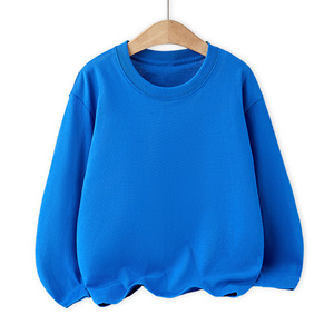 T-shirt a maniche lunghe in 100% cotone, neutre, per ragazzi e ragazze, personalizzabili con stampa DTG, serigrafia, logo, etichetta, girocollo. - Product Image 5