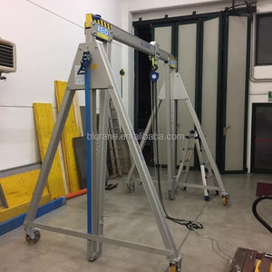 Op maat gemaakte 1 ton, <span class=keywords><strong>2</strong></span> ton, 5 ton draagbare elektrische aluminium mobiele portaalkranen met verstelbare hoogte, tandwielkast, motor en lager. - Product Image 2