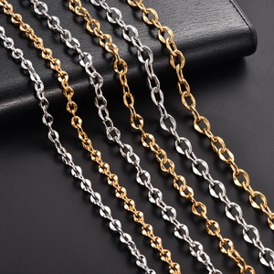 Collier élégant en acier inoxydable en forme de lèvres, chaîne de cou pour femmes et hommes, couleur argent/or, collier ras du cou, accessoire de bijoux en métal - Product Image 1