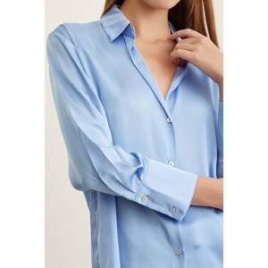 Chemise en satin basique pour femme, bleu clair, classique, boutonnée, chemisier de bureau, style simple - Product Image 1