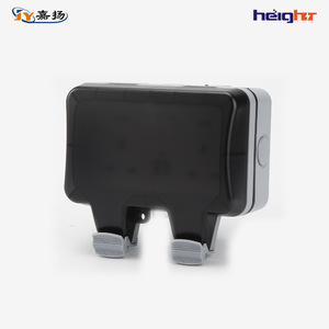ปลั๊กไฟกันน้ำกลางแจ้งแบบสูง 13A มาตรฐานอังกฤษแบบคู่ พร้อมพอร์ต USB วัสดุ ABS ระดับ IP66 - Product Image 4