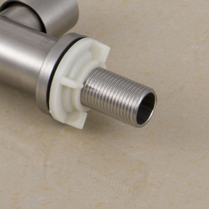 Grifo de Cocina de Acero Inoxidable, Monomando, Giratorio 360 Grados, Montaje en Encimera, Estilo Minimalista, Núcleo de Cobre - Product Image 3