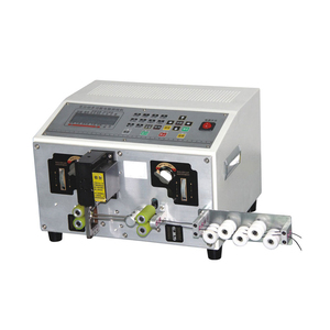 Machine à dénuder les fils avec fonction de mesure intelligente pour une coupe précise et un pelage uniforme - Product Image 4