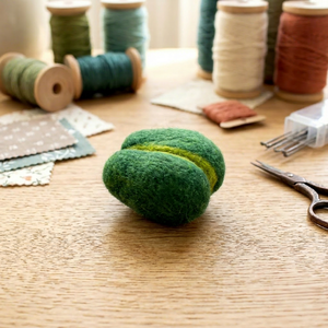 Aguacate de Fieltro para Manualidades y Proyectos DIY para Niños, Comercio Justo, Hecho a Mano, Lana Ecológica - Product Image 6
