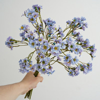 Bouquet de fleurs artificielles en soie Moutonghua, décoration de scène haut de gamme, marguerites artificielles réalistes teintées à la main pour les cérémonies de mariage