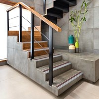 Pièces d'escalier modernes antidérapantes en aluminium avec marches de sécurité en PVC en forme de L et en forme de 7, garantie 5 ans pour escaliers élégants de maison et de bureau