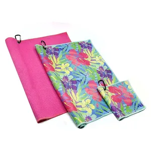 Serviette de golf solide florale et rose à impression personnalisée en microfibre tissée super absorbante à séchage rapide pour sac de golf avec clip - Product Image 1