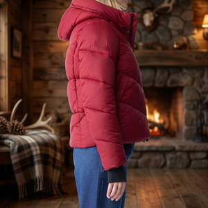 Veste matelassée à capuche rouge pour femme, manteau d'hiver coupe-vent, rembourrage en polyester, fermeture éclair décontractée, longueur normale - Product Image 3