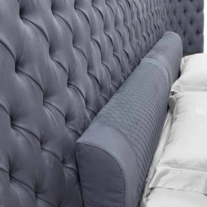 Nội thất phòng ngủ hiện đại cao cấp tùy chỉnh, giường đôi bọc vải, đầu giường bọc nút cao cấp, giường cỡ King - Product Image 5