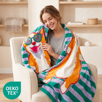 Serviette de plage en velours de coton personnalisée en gros, 400-450 GSM, impression numérique réactive, certifiée OEKO-TEX GRS, pour la plage, la piscine et les voyages